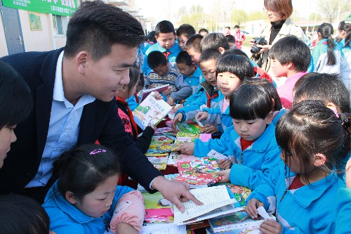 济南市天桥区五彩石教育联盟 快乐阅读 学会分