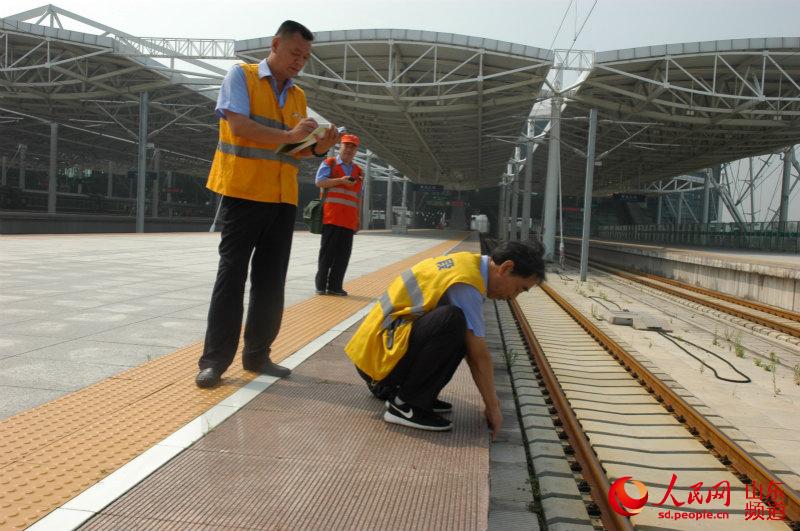 "暑运开始至今,济南铁路建筑