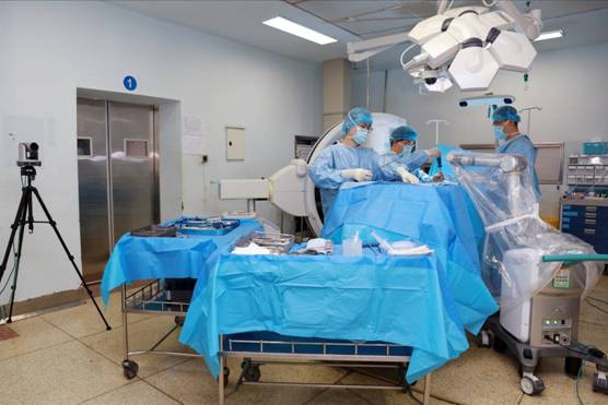 煙台山醫院參與完成全球首例5G+骨科機器人多中心聯合遠程手術