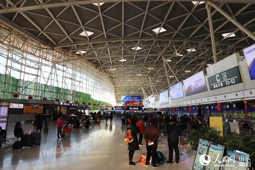 10��00 ���ϻ�����վ¥ �ÿͷ��񲿿����·�ϵͳ�����ӿ�����ͨ��ȷ�����¥�ڿ������ʡ���ࡣ