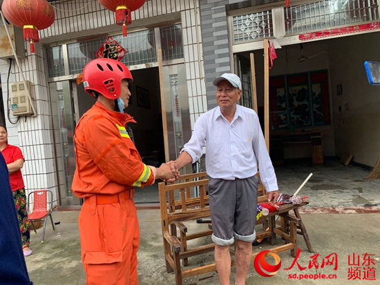 山東封堵清淤援皖第五天！山東消防戮力清淤幫力古河鎮(zhèn)規(guī)復(fù)坐蓐存在2021年3月19日(圖2)