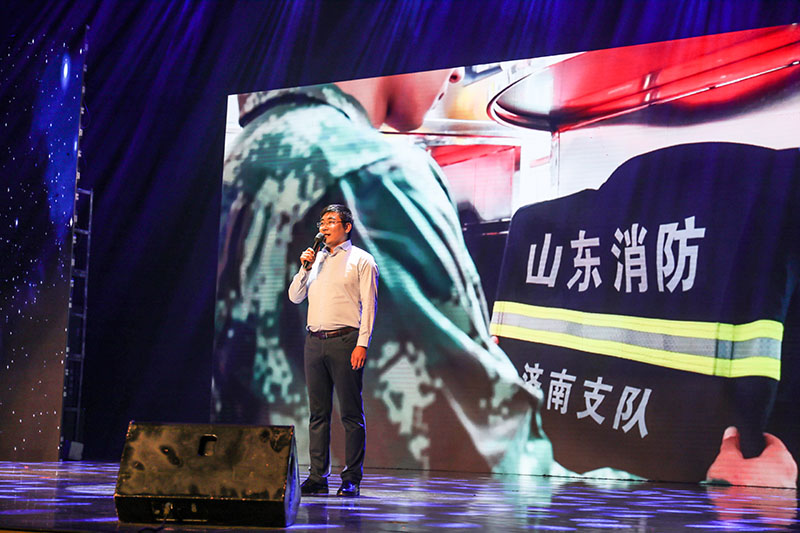 濟南市消防救援支隊舉行“身邊榜樣”先進事跡報告會【12】