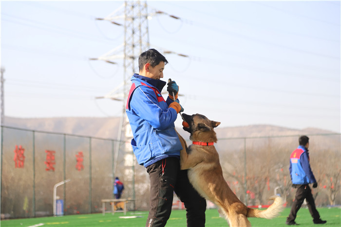 训练现场。山东消防供图