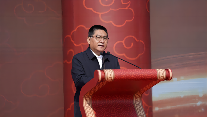 山東省委網信辦首席專家朱德泉介紹2023年全省網上重大主題宣傳和重大議題設置有關安排