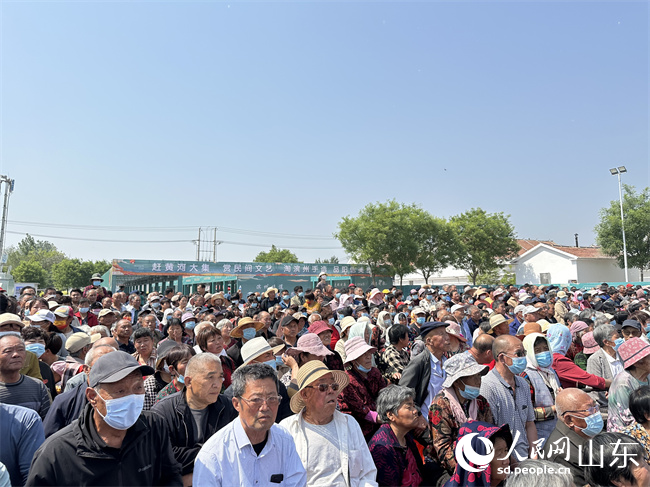 演出現場座無虛席。人民網 談媛攝