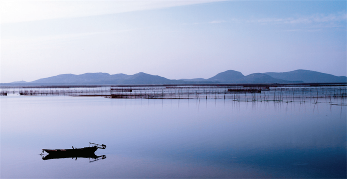 静谧幽美的东平湖。张玉国摄