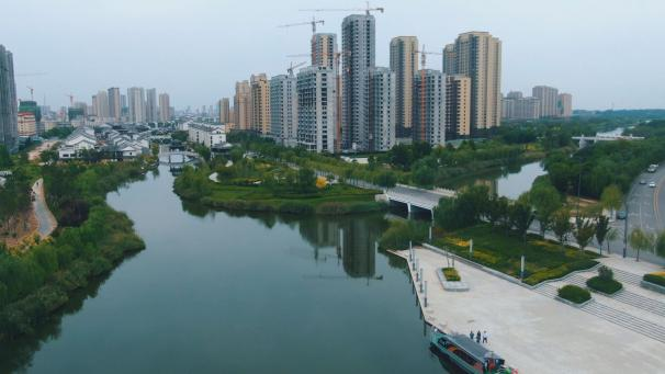入湖河流乐城河治理后
