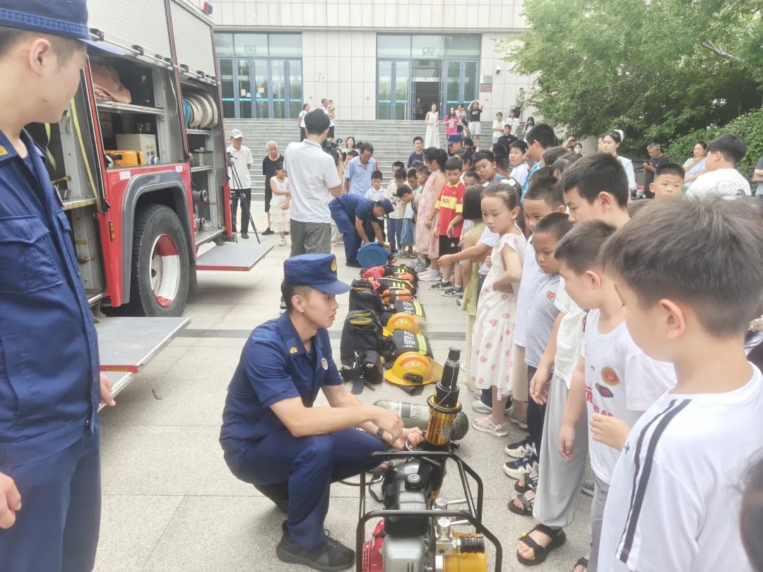 济阳大队开展宣传活动