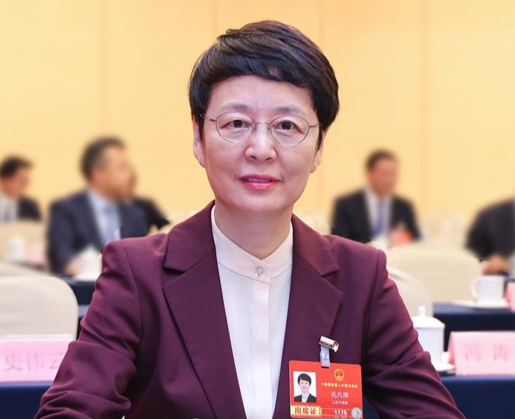 孔凡萍                                   进一步突出人海和谐，提升全域精致城市品质。强化“城旅共融、主客共享”理念， 把“美丽海湾”留给市民和游客。                  