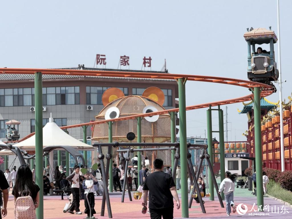 阮家村文旅游乐综合园区“亦乐田园”内景。人民网记者 乔姝摄