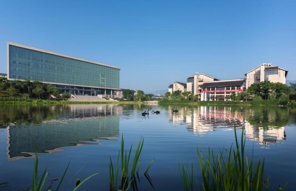 學校環境。重慶工程職業技術大學供圖