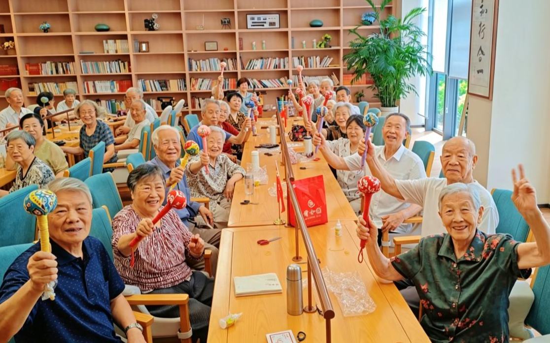 行进中国丨感谢信里装着的日常