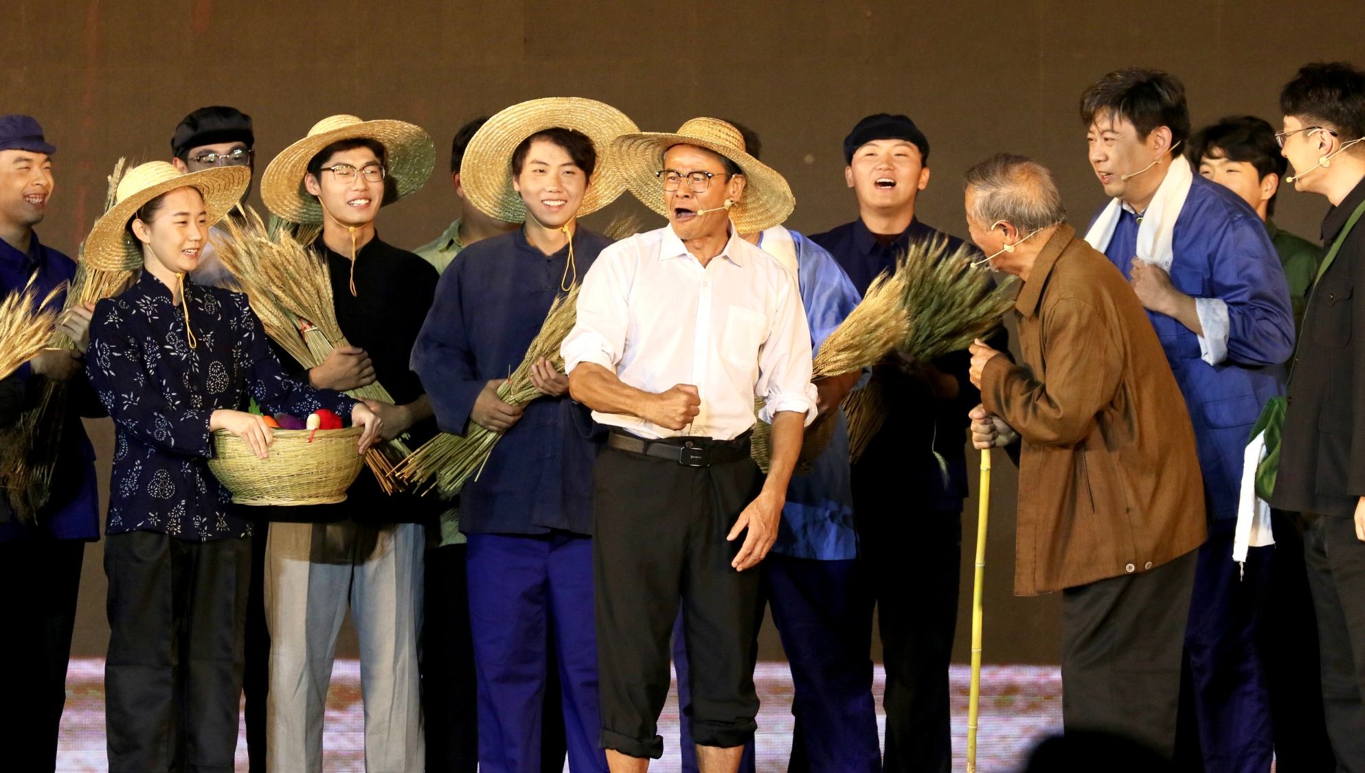 “青春华章 强农报国”大思政课举行