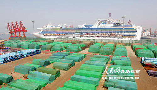 世界上最豪华邮轮 钻石公主号 靠泊青岛港