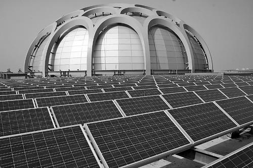 山东省博物馆门未启 屋顶2500块太阳能板已发